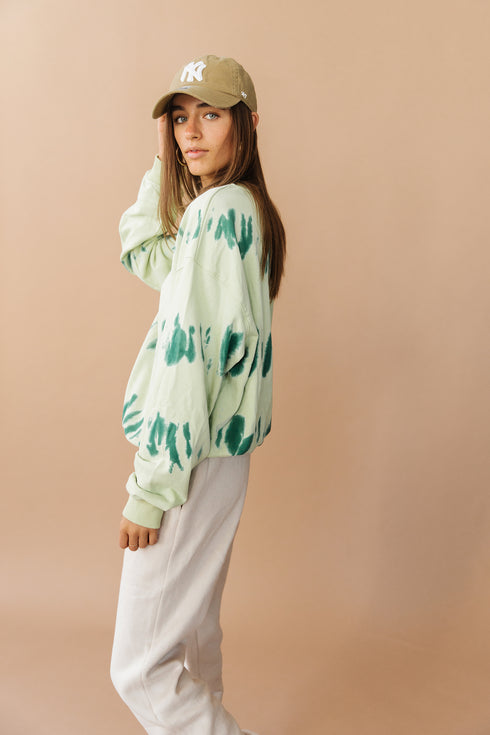 Under Control Tie Dye Pullover // Green